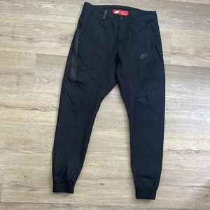 Mens Nike Joggers size M